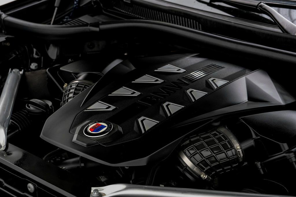Used 2024 BMW ALPINA XB7 image 47