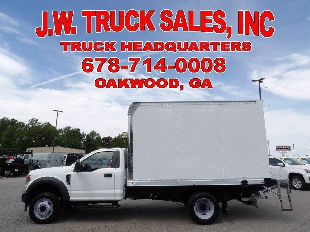Used 2022 Ford F450 XL RWD image 2