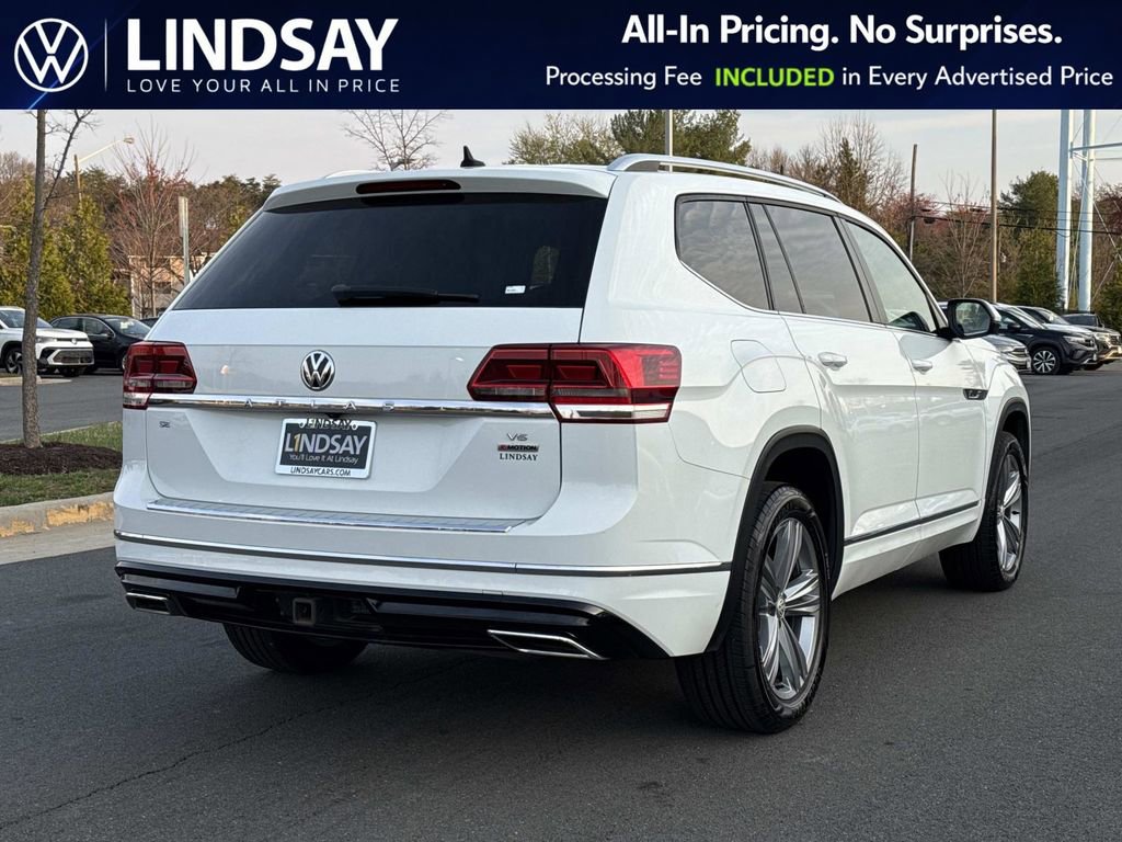 Used 2018 Volkswagen Atlas SE w/ R-Line Package image 3
