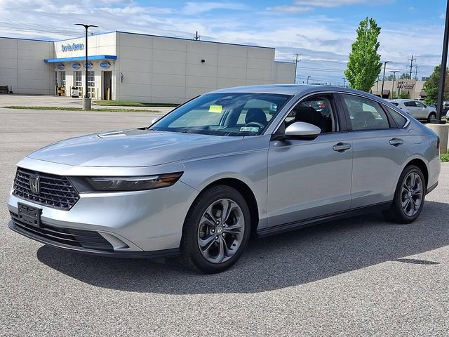 Used 2023 Honda Accord EX image 6