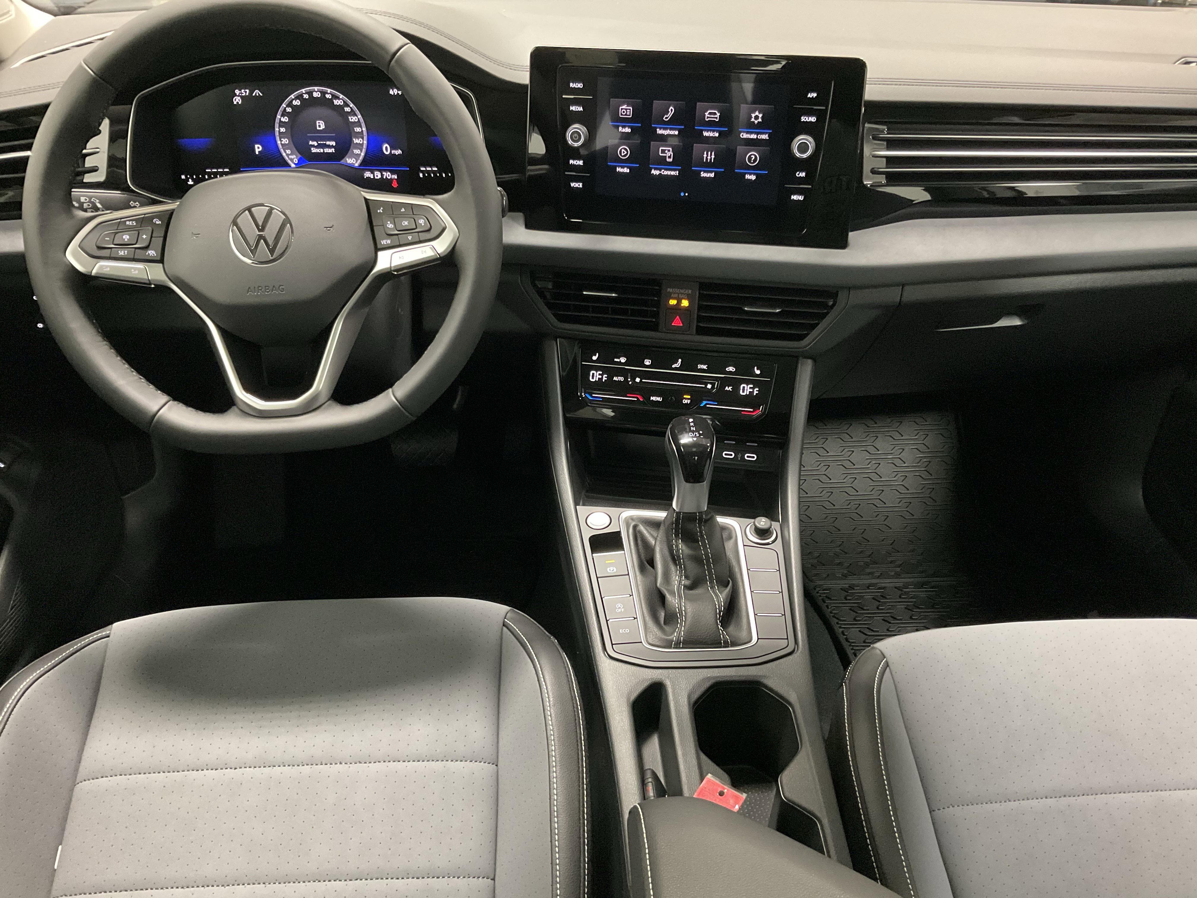 New 2026 Volkswagen Jetta SE image 11