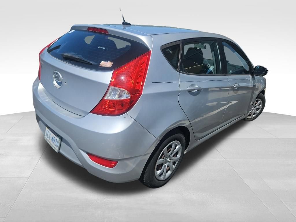 Used 2014 Hyundai Accent GS FWD image 9