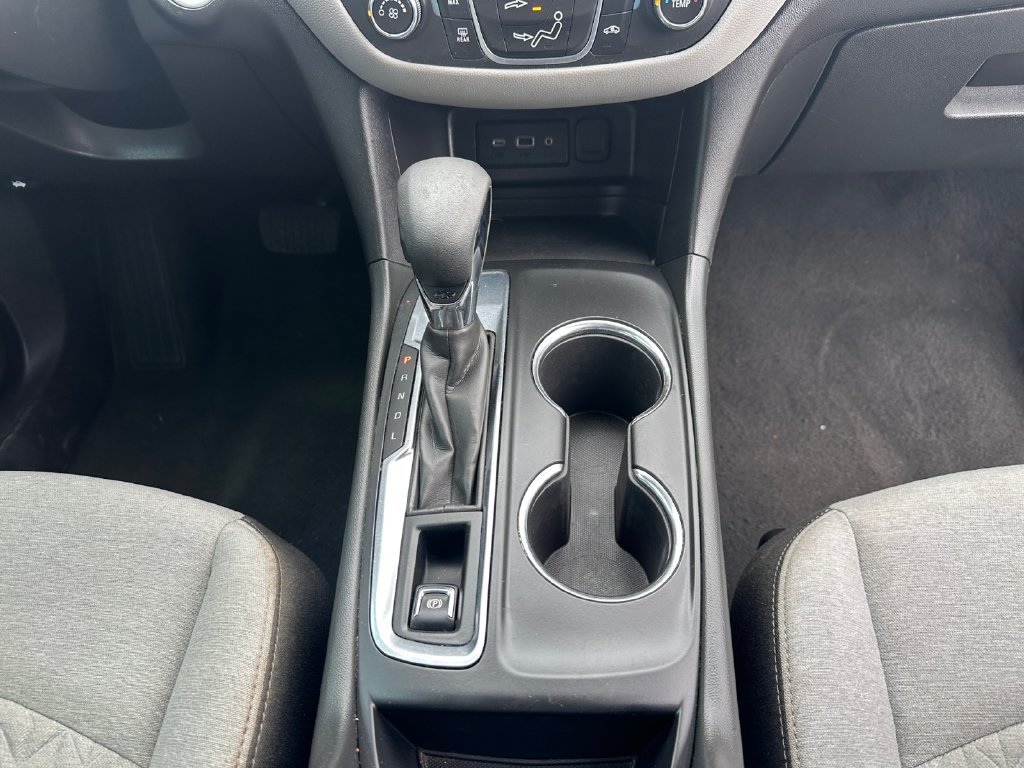 Used 2023 Chevrolet Equinox LS w/ LS Convenience Package FWD image 19