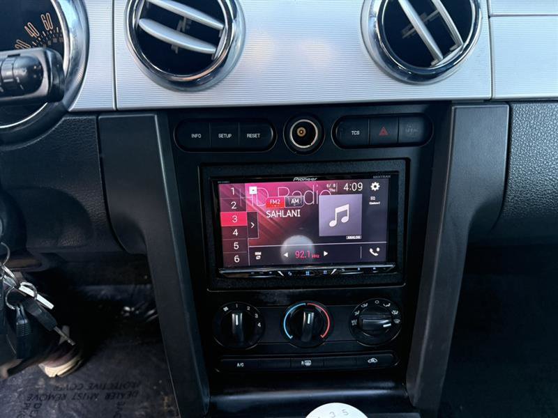 Used 2008 Ford Mustang GT Premium image 26