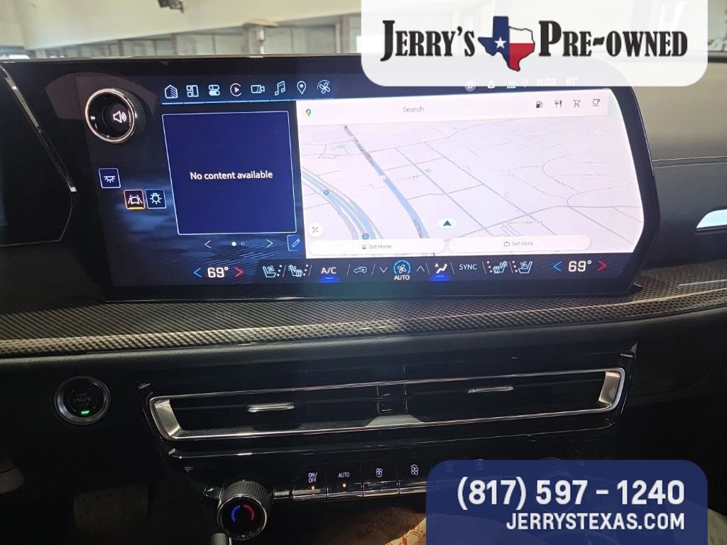 Used 2025 Chevrolet Traverse High Country AWD/4WD image 11
