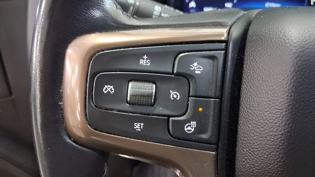 Used 2022 Chevrolet Suburban High Country image 32