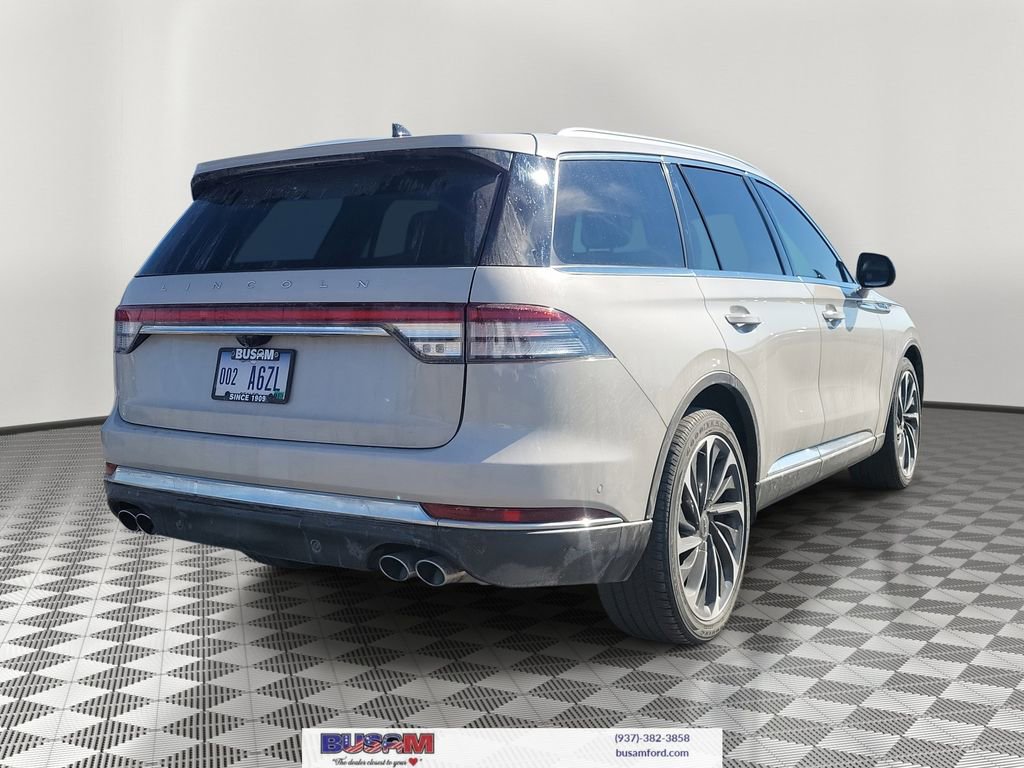 Used 2023 Lincoln Aviator Reserve w/ Equipment Group 201A image 4