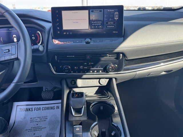 Used 2024 Nissan Rogue SL w/ SL Premium Package image 18