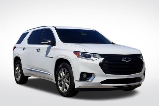 Used 2019 Chevrolet Traverse Premier w/ LPO, Blackout Package FWD image 1