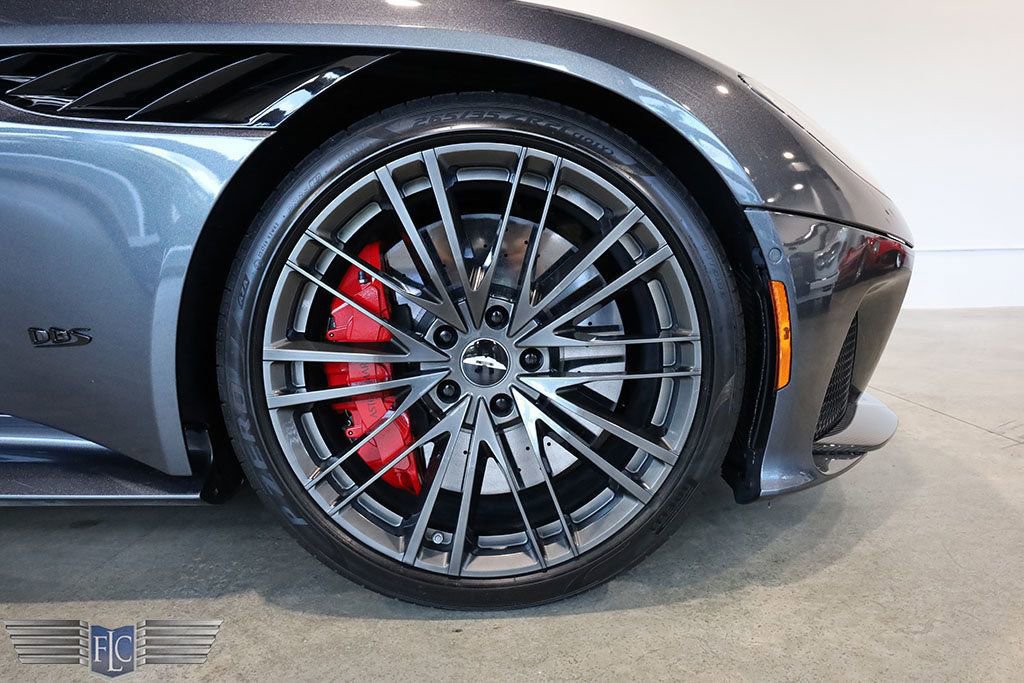 Used 2022 Aston Martin DBS Superleggera image 42