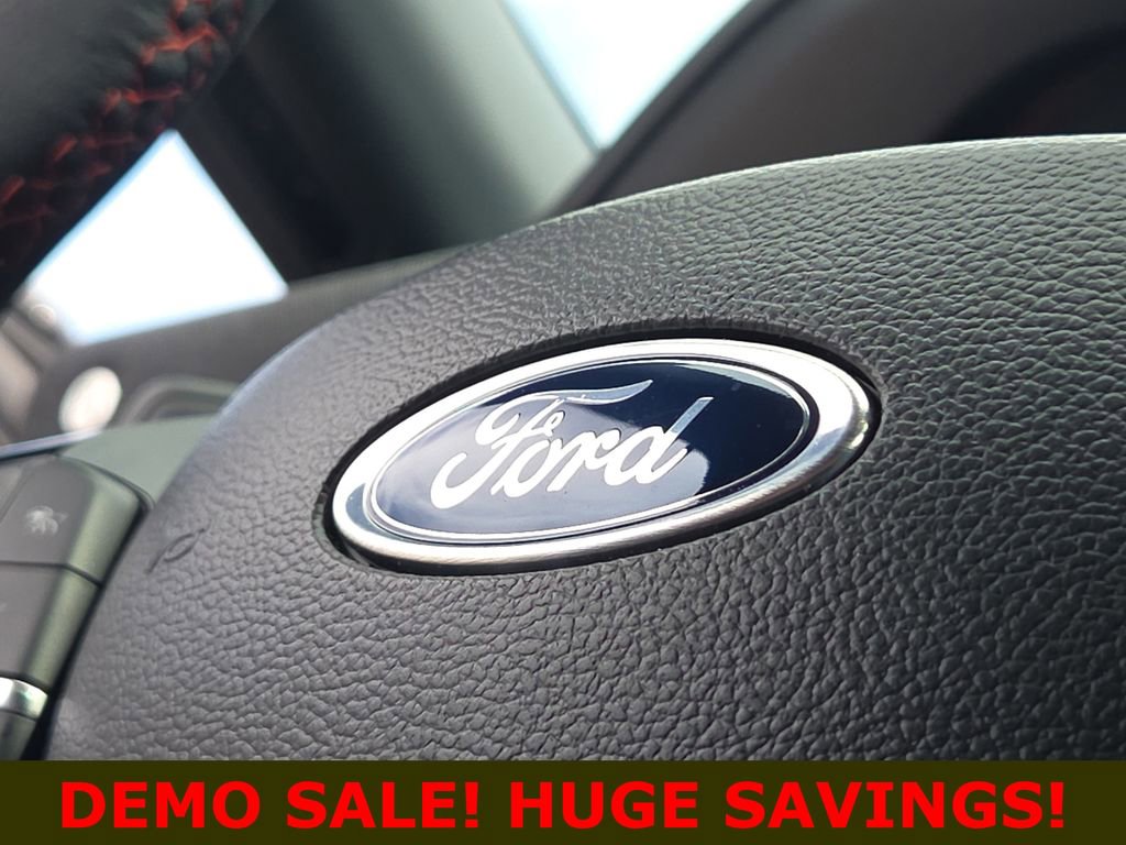 Used 2025 Ford Explorer ST image 22