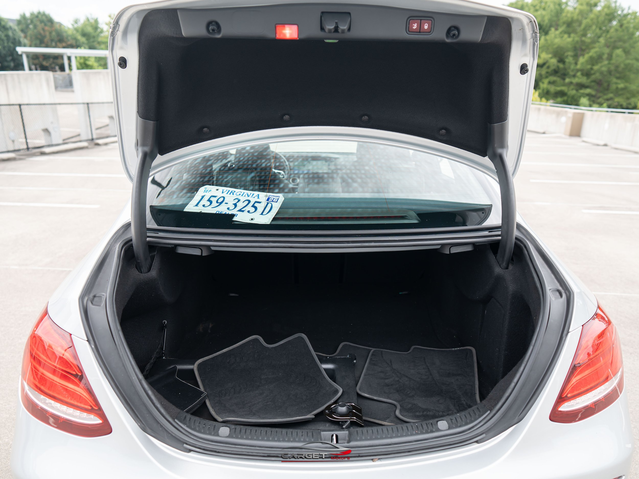 Used 2019 Mercedes-Benz E 300 4MATIC w/ Premium 1 Package image 42