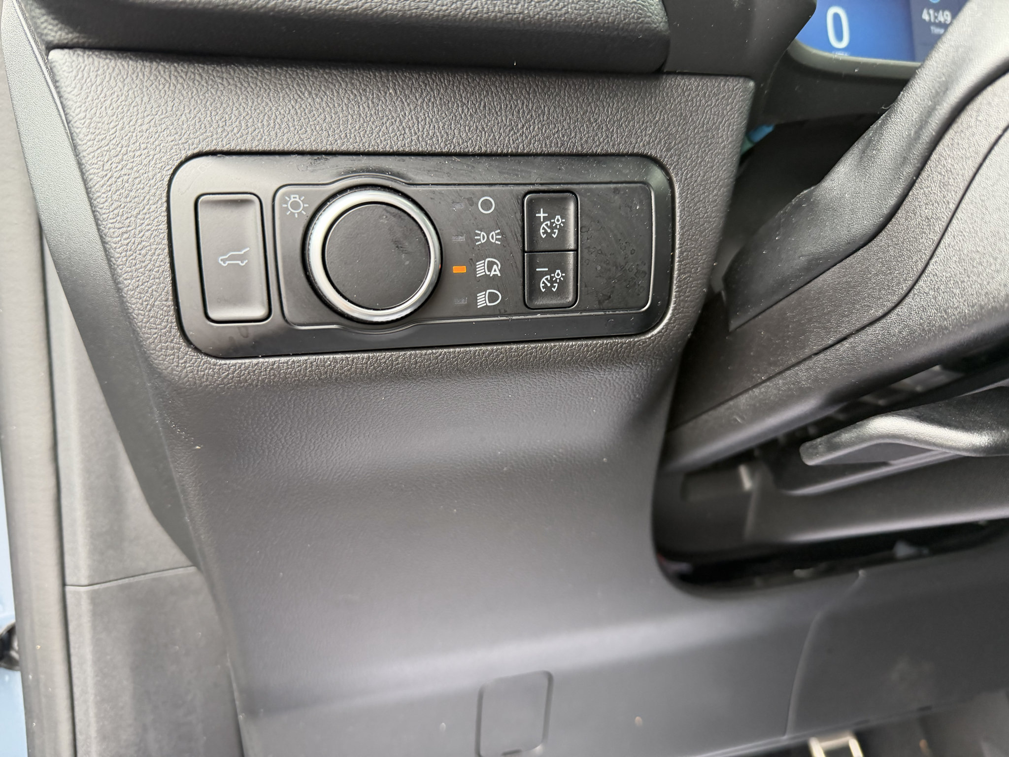 Used 2024 Ford Escape ST-Line w/ Tech Pack #1 AWD/4WD image 12