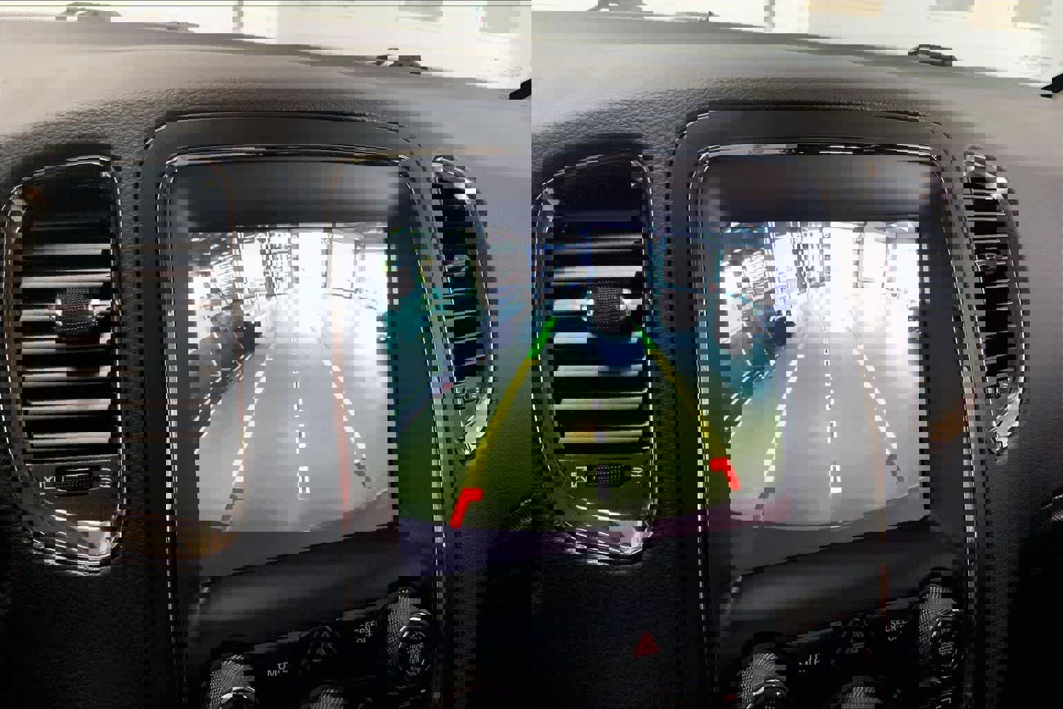 Used 2018 Dodge Durango GT w/ Premium Group image 23