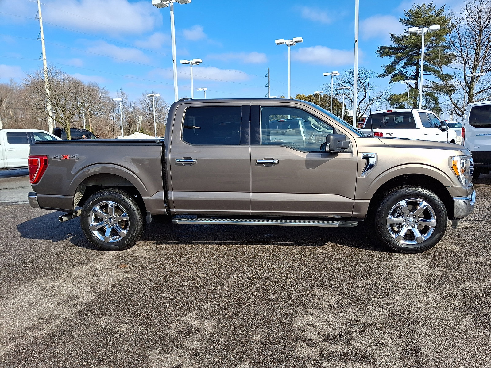 Certified 2022 Ford F150 XLT w/ Equipment Group 302A High image 12