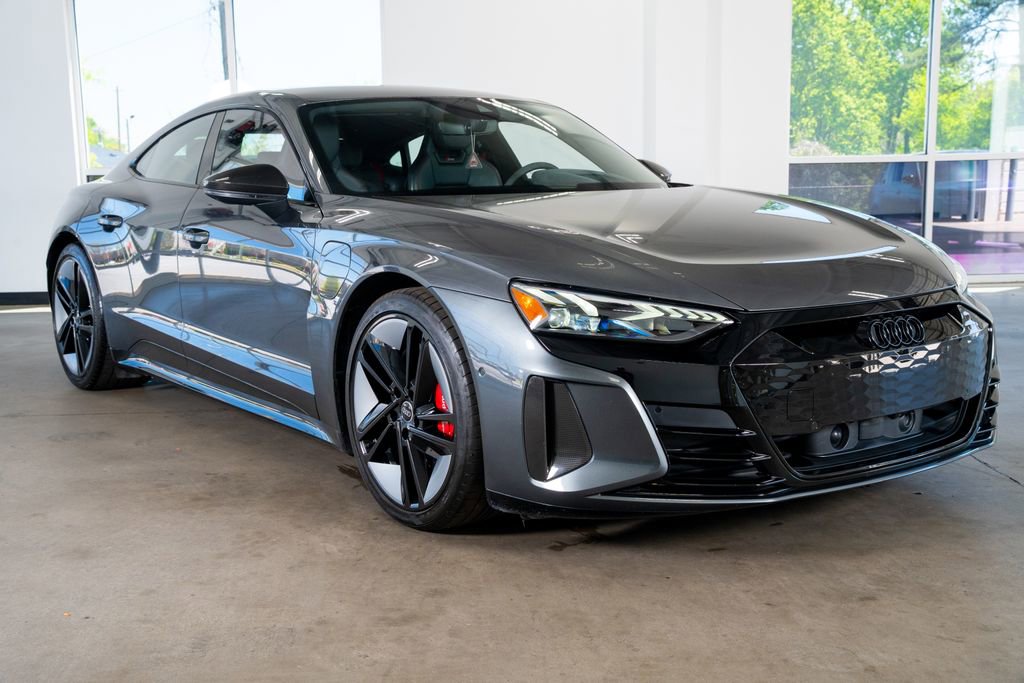 Used 2022 Audi RS e-tron GT w/ Year 1 Package image 4