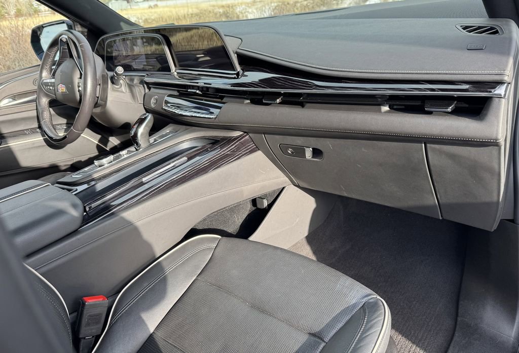 Used 2023 Cadillac Escalade Sport image 32