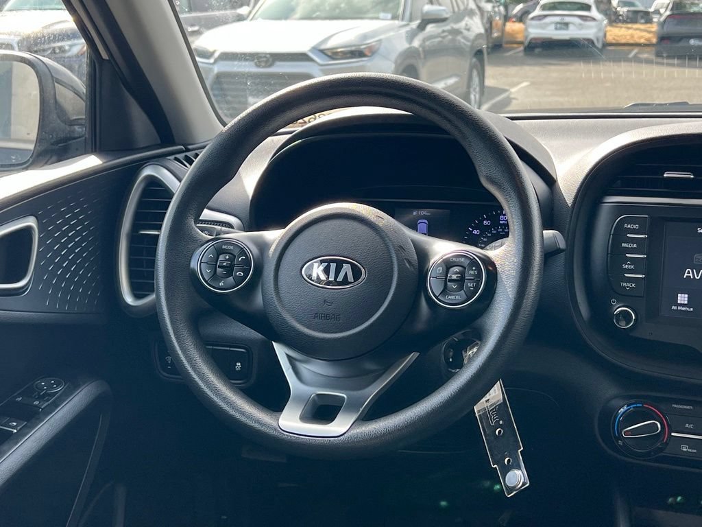 Used 2020 Kia Soul S FWD image 16