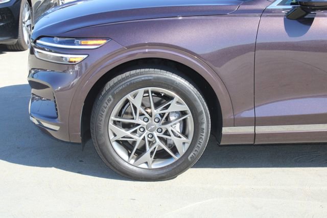 Used 2023 Genesis GV70 2.5T w/ Select Package image 4