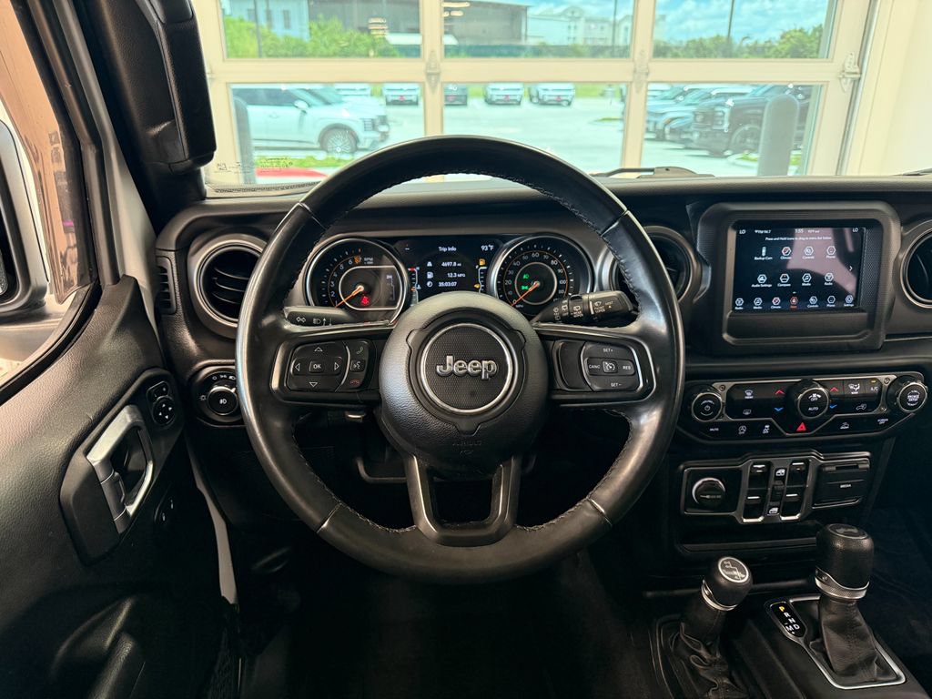 Used 2022 Jeep Wrangler Unlimited Sport AWD/4WD image 16