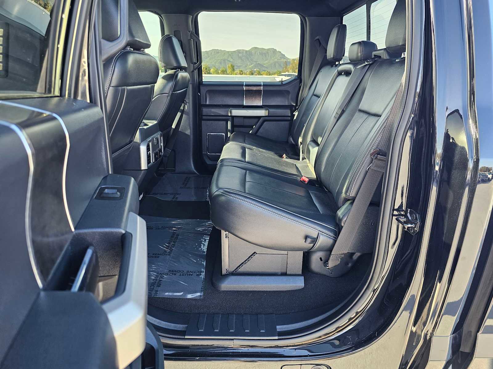 Used 2022 Ford F250 Lariat w/ FX4 Off-Road Package image 16