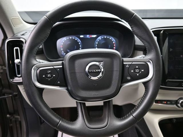 Used 2021 Volvo XC40 T5 Inscription w/ Protection Package Premier image 39