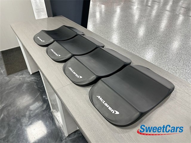 Used 2024 McLaren Artura image 45