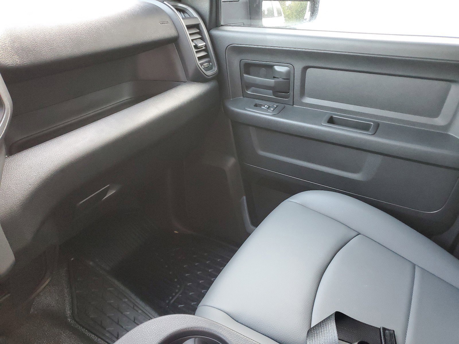New 2026 RAM 3500 Tradesman image 24