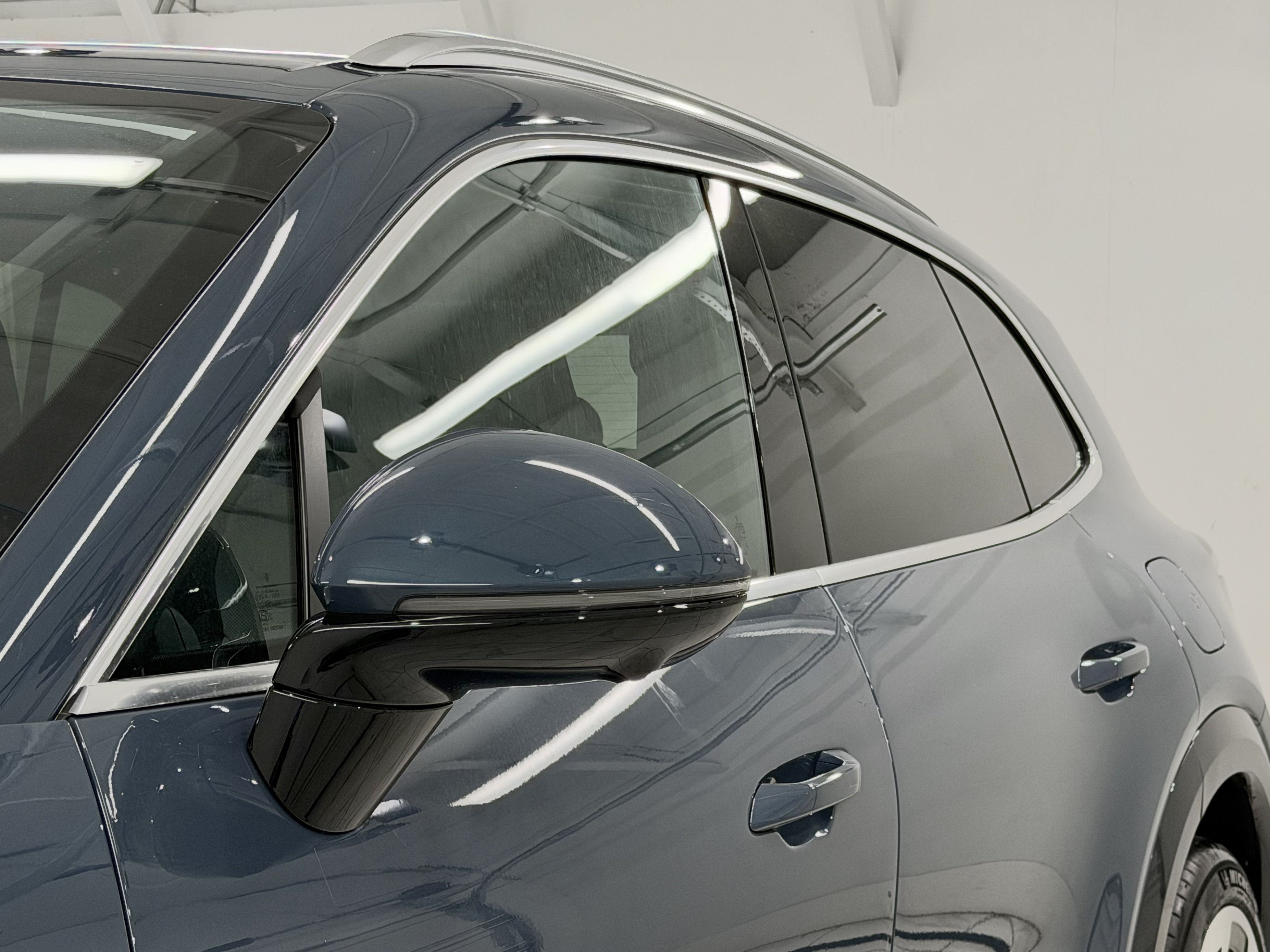 New 2026 Porsche Cayenne Electric AWD/4WD image 19