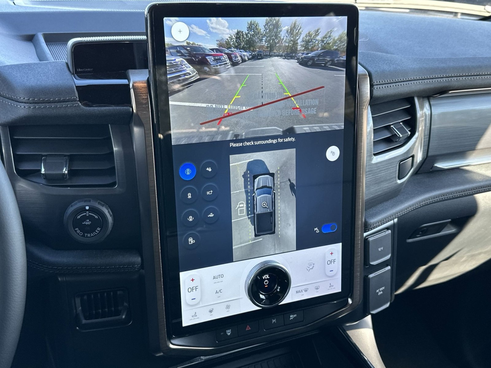 New 2025 Ford F150 Lightning Lariat image 24