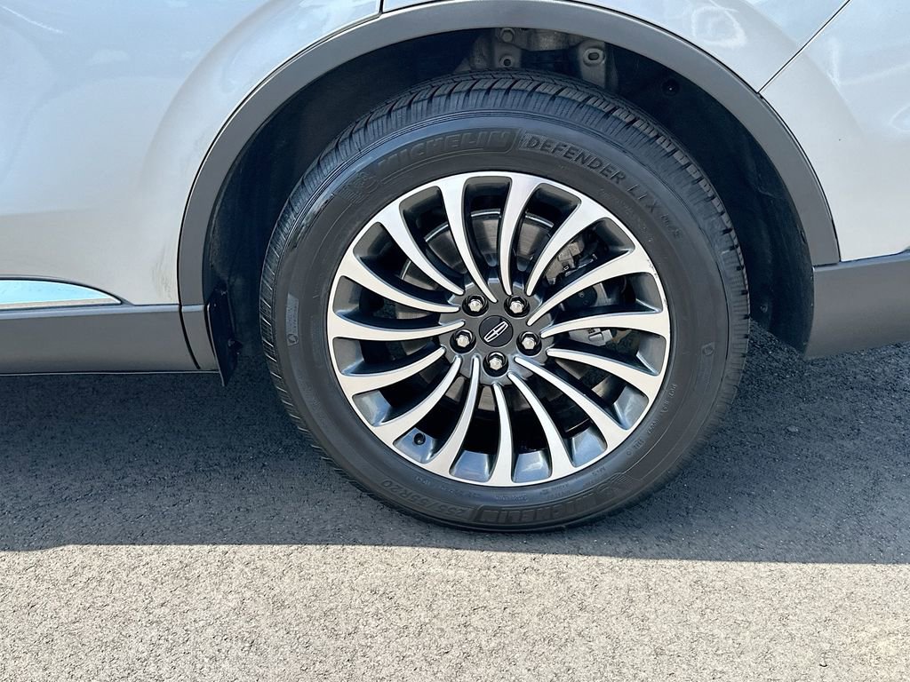 Used 2022 Lincoln Aviator Reserve image 24