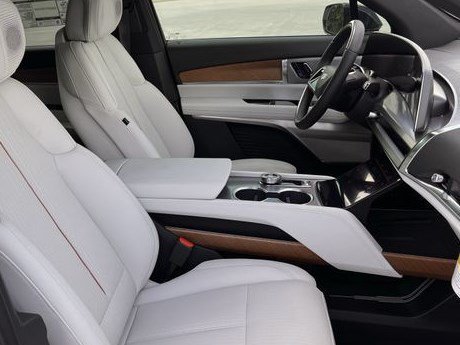 New 2027 Cadillac Vistiq Luxury AWD/4WD image 20