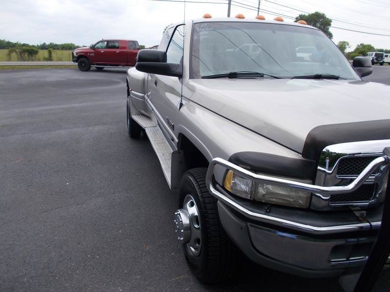 Used 2001 Dodge Ram 3500 Truck 4x4 Quad Cab image 10