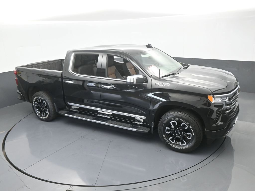 Used 2025 Chevrolet Silverado 1500 High Country image 59
