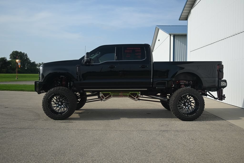 Used 2024 Ford F250 Platinum AWD/4WD image 8