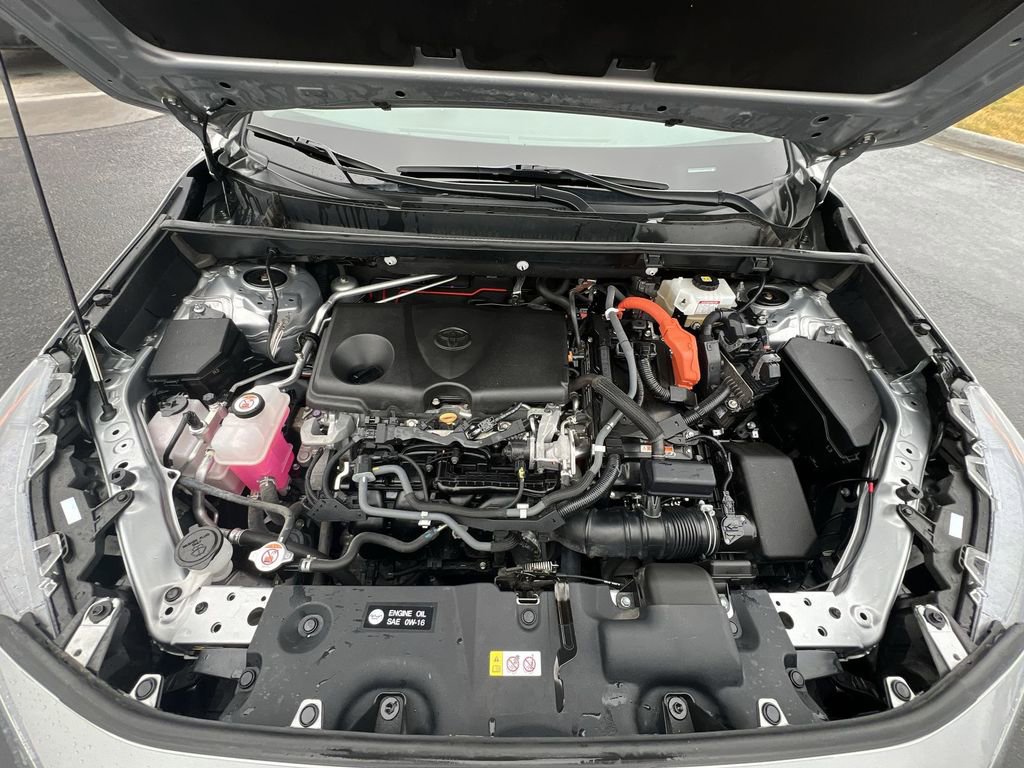 Used 2020 Toyota RAV4 Limited image 30