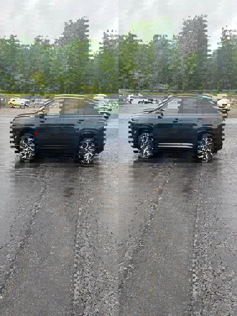 New 2025 Jeep Wagoneer S Limited image 8