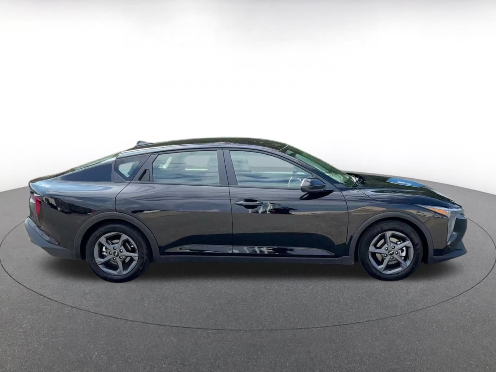 Used 2026 Kia K4 FWD image 15