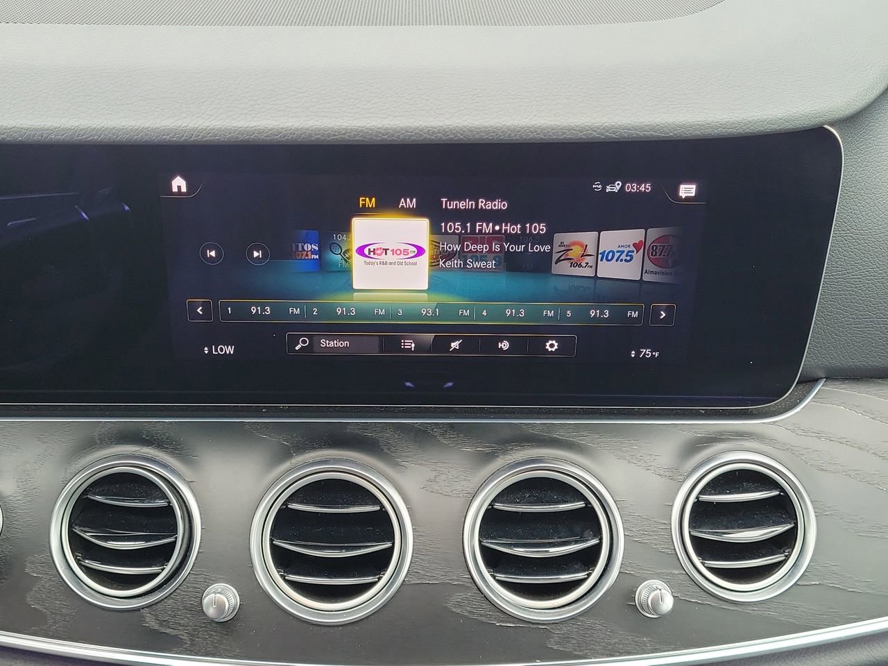 Used 2022 Mercedes-Benz E 350 Sedan image 16