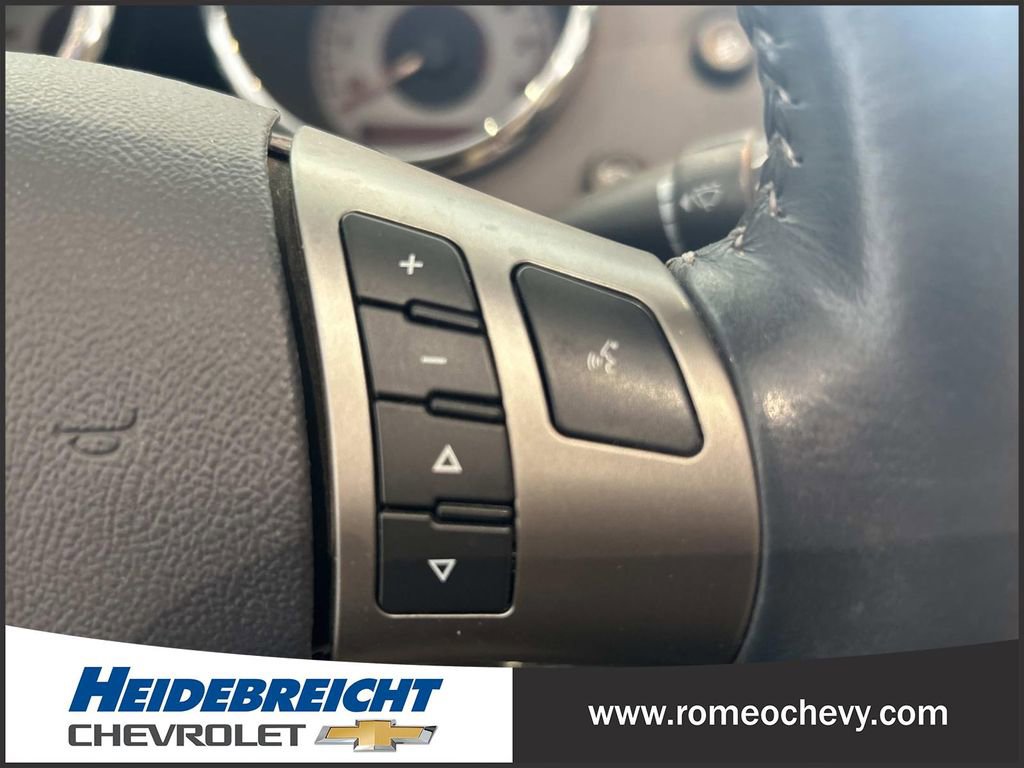 Used 2006 Pontiac Solstice Convertible w/ Premium Package RWD image 17