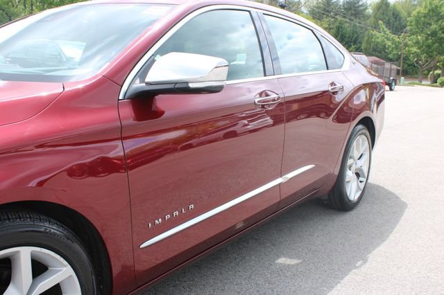 Used 2016 Chevrolet Impala LTZ w/ Enhanced Convenience Package FWD image 46