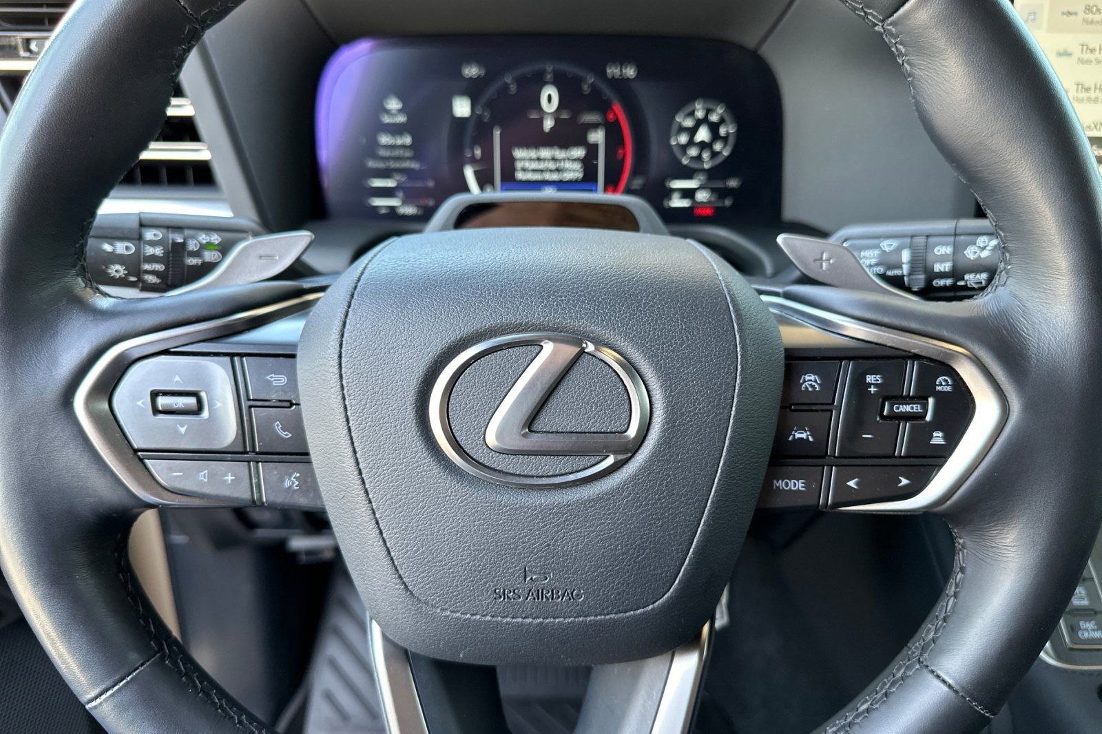 Used 2025 Lexus GX 550 image 24
