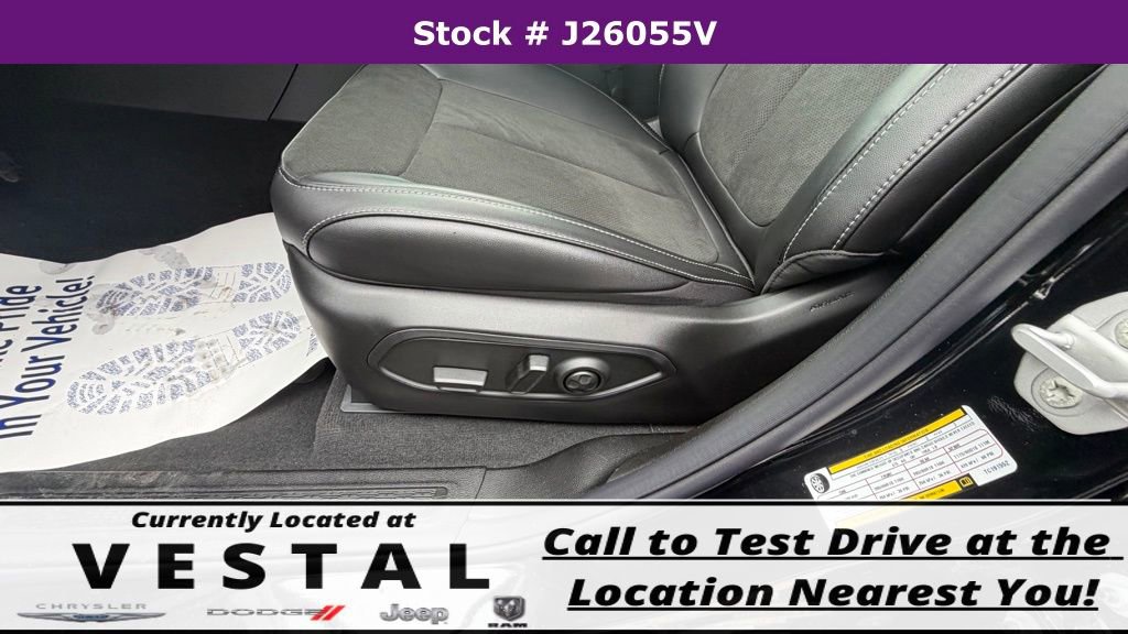 New 2026 Jeep Grand Cherokee Altitude image 19