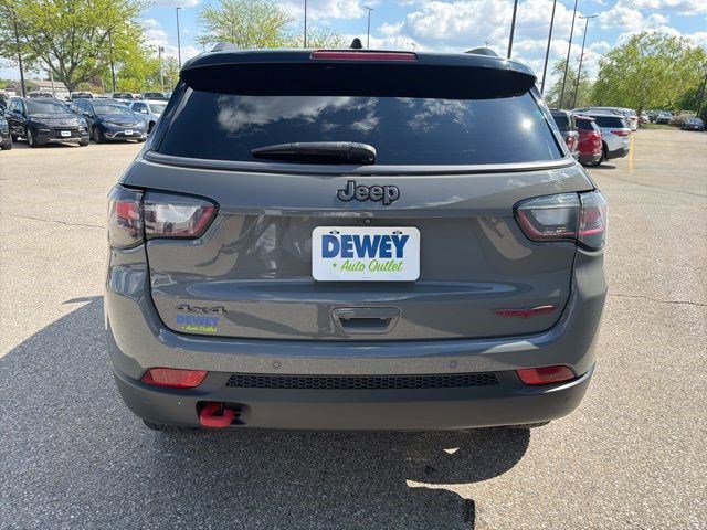 Used 2022 Jeep Compass Trailhawk w/ Trailhawk Elite Group AWD/4WD image 4