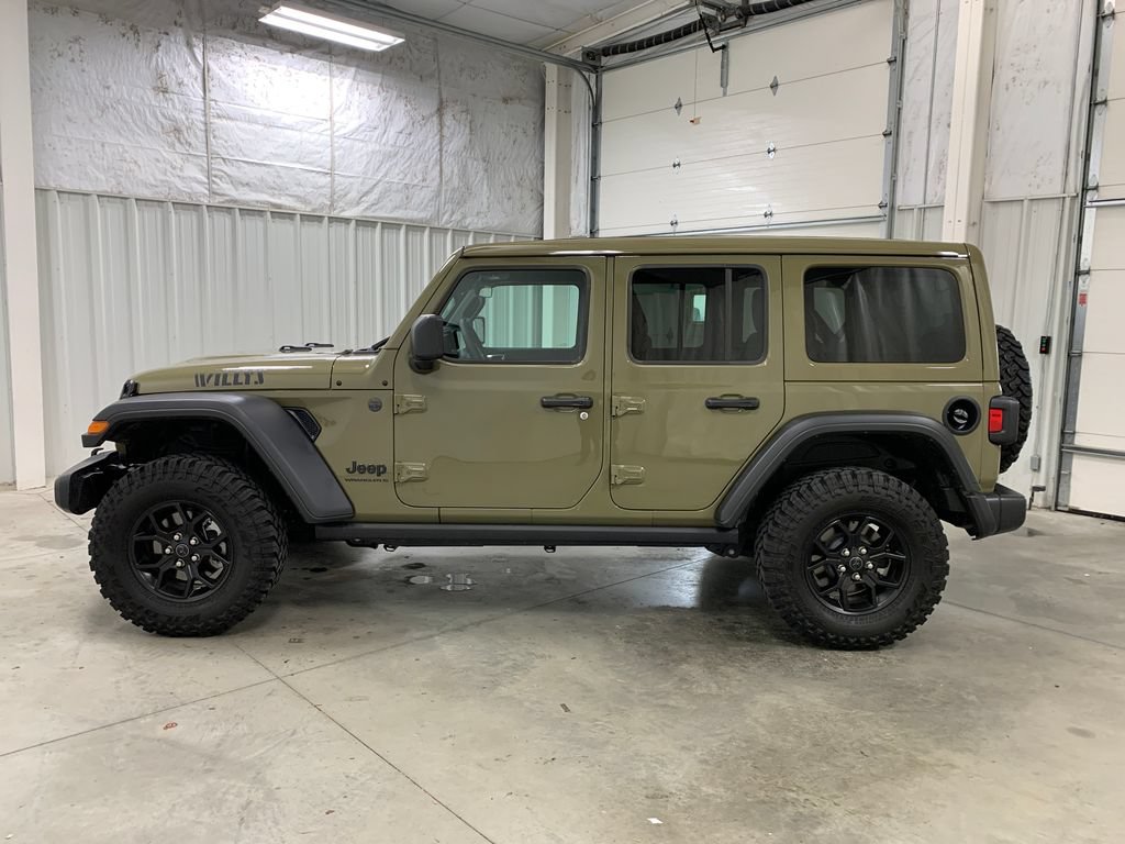 Used 2026 Jeep Wrangler Unlimited Sport AWD/4WD image 4