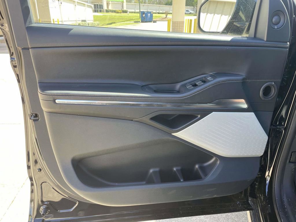 New 2026 Lincoln Navigator L Black Label image 15