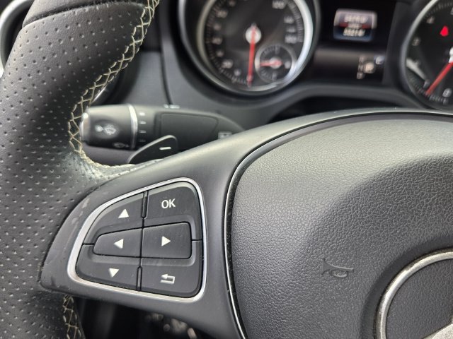 Used 2018 Mercedes-Benz CLA 250 image 23