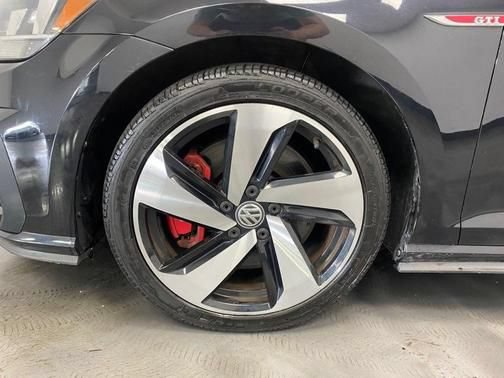 Used 2020 Volkswagen GTI S FWD image 19