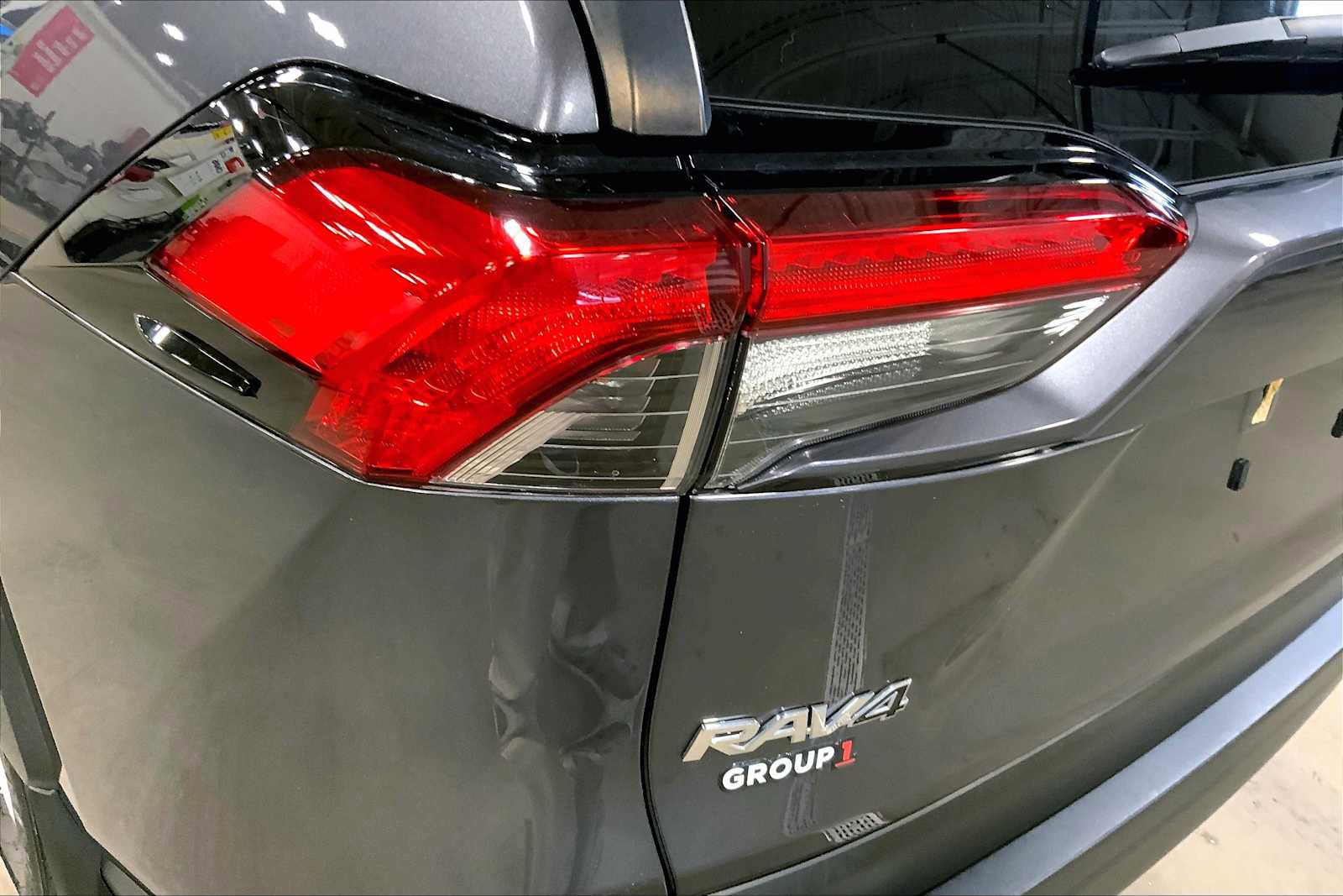 Used 2020 Toyota RAV4 XLE w/ Convenience Package AWD/4WD image 28