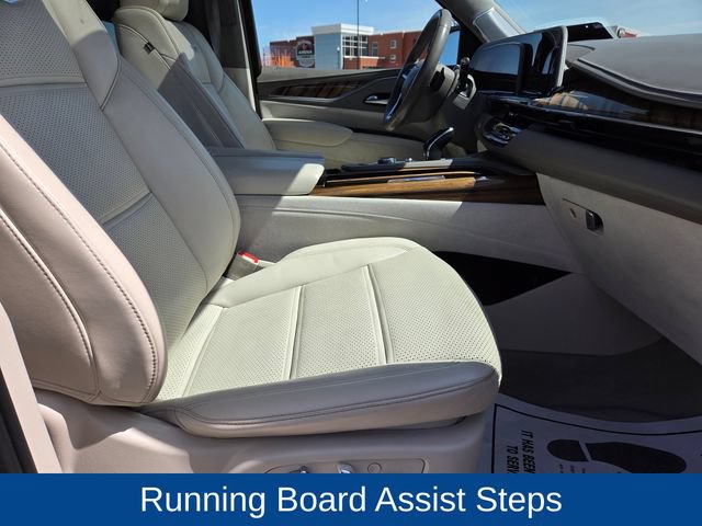Used 2023 Cadillac Escalade ESV Sport Platinum w/ LPO, ONYX Package AWD/4WD image 45